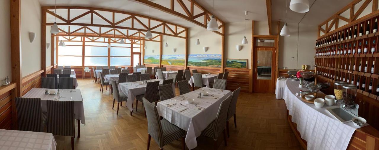Riviera Park Hotel Balatonföldvár Zewnętrze zdjęcie